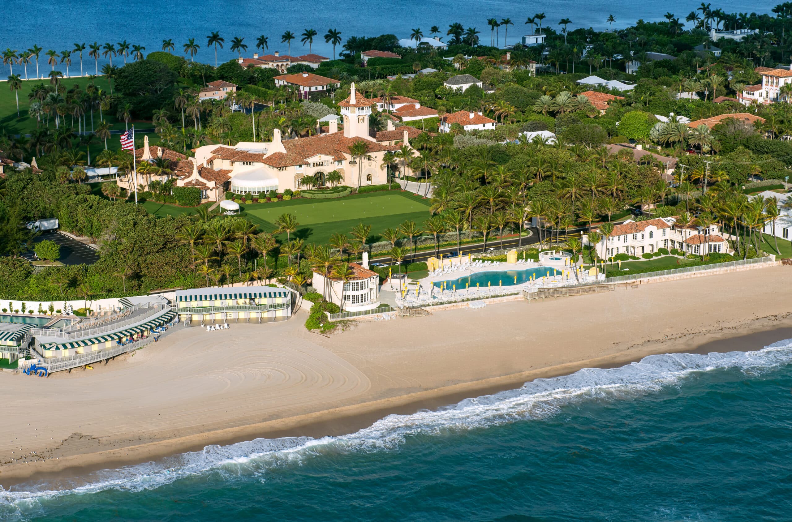 PB Palm Beach FL Mar a Lago Club
